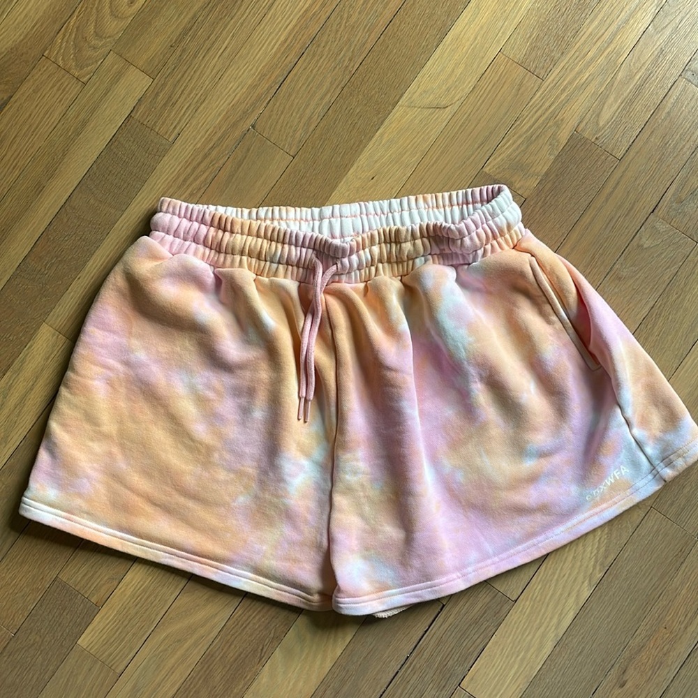White fox pink tie dye shorts
